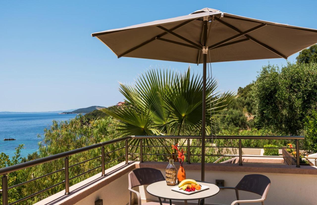 Prima Vista Beachfront Boutique Hotel ซิโวตา ภายนอก รูปภาพ